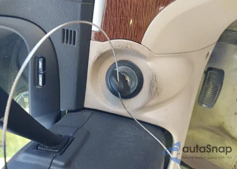 2009 Hyundai Santa Fe Gls z USA, uszkodzony, nr VIN 5NMSG13D19H281182